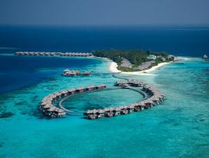 Coco Palm Bodhu Hithi, Maldives | Go Discover Abroad